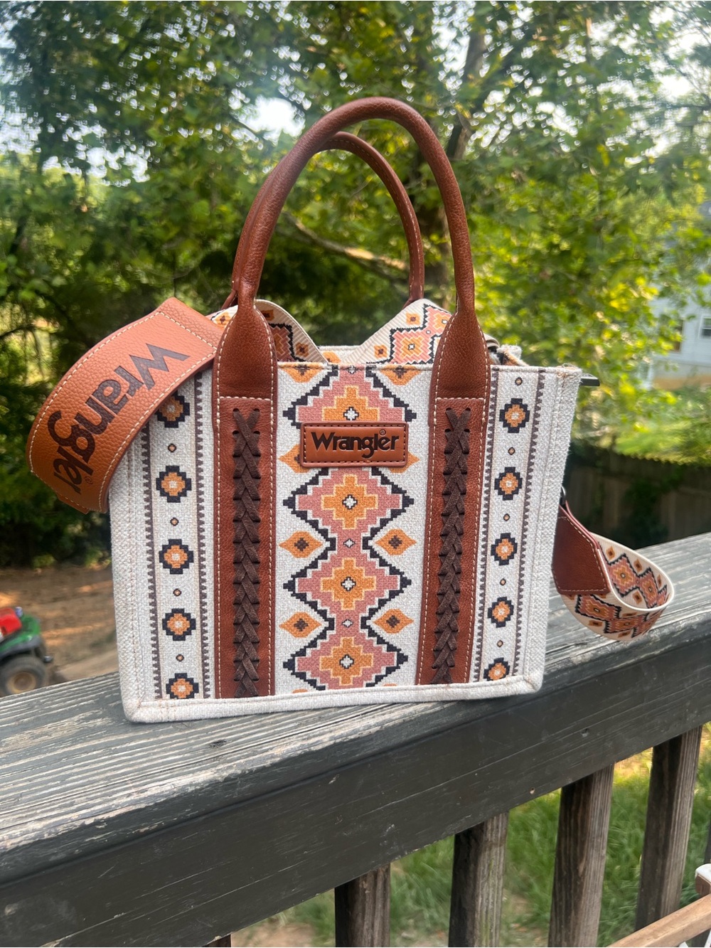 Wrangler Cream & Brown Southwestern Pattern Tote